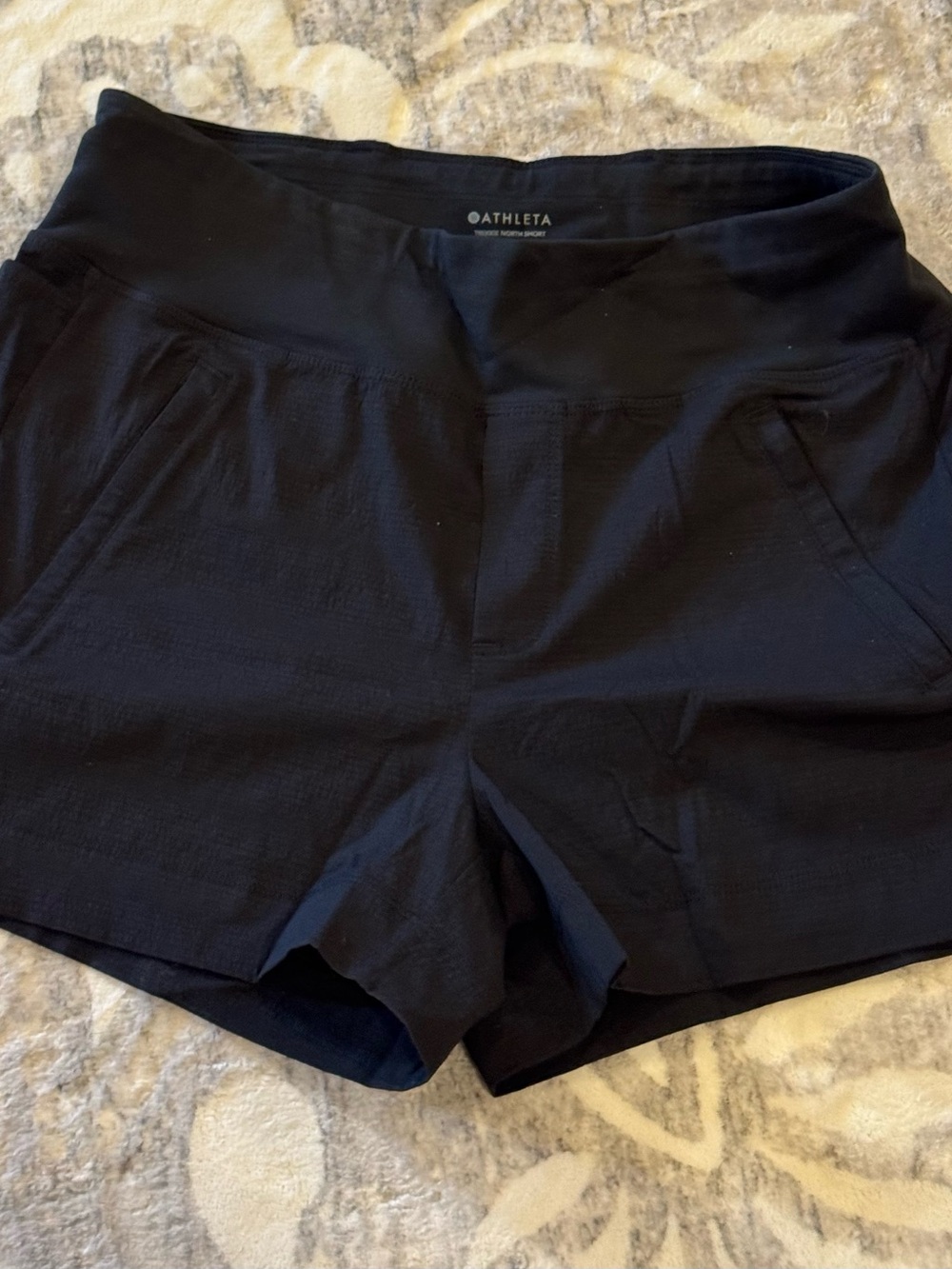 Athleta Black Women's TREKKIE NORTH Performance Shorts